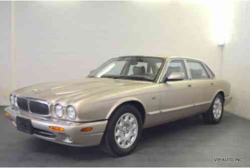 2001 Jaguar XJ 4dr Sedan