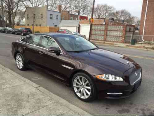 Jaguar XJ Premium Luxury (2011)