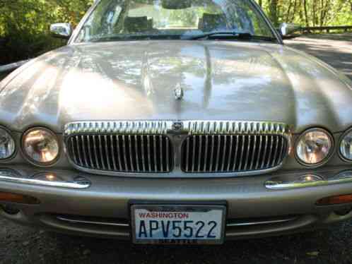 Jaguar XJ Vanden Plas Full Options (1999)