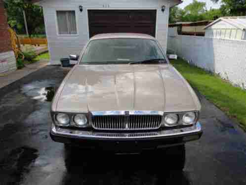 1989 Jaguar XJ6