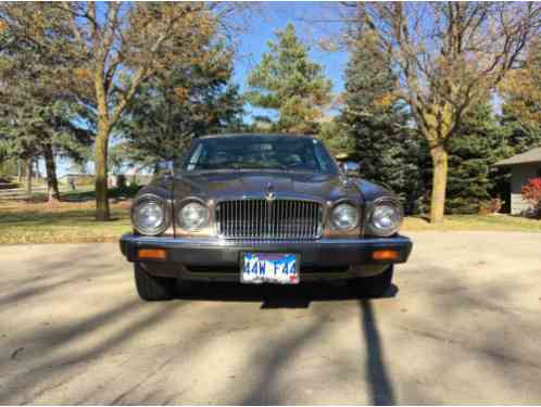 Jaguar XJ6 Vanden Plas (1985)