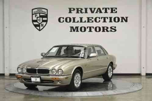 Jaguar XJ8 (2000)