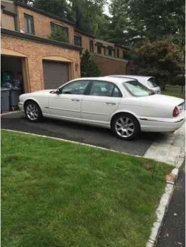 Jaguar XJ8 (2004)