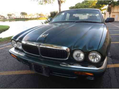 Jaguar XJ8 (1988)