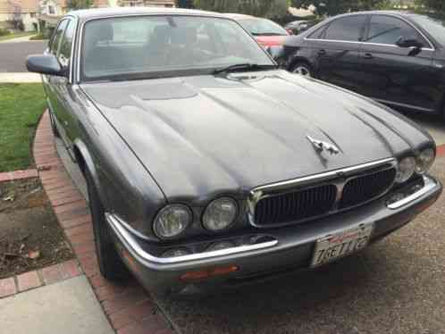 Jaguar XJ8 (2003)