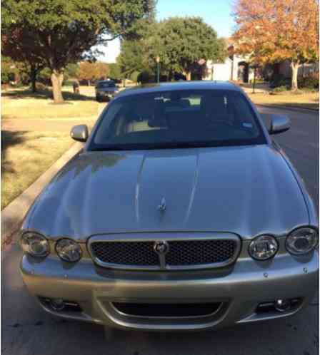 2008 Jaguar XJ8