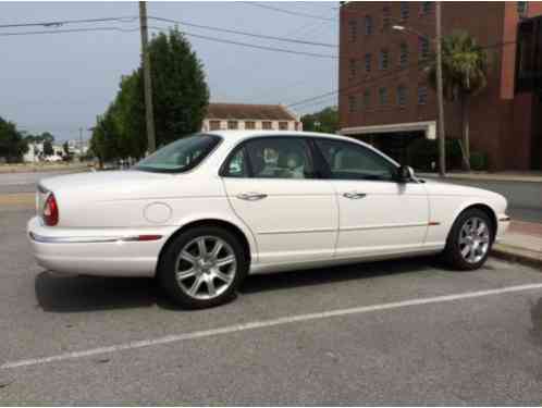 Jaguar XJ8 (2004)