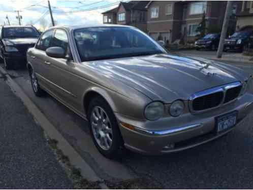 2004 Jaguar XJ8