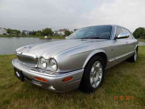 Jaguar XJ8 (2002)