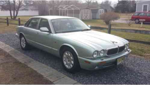 Jaguar XJ8 (1998)