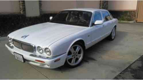 1998 Jaguar XJR