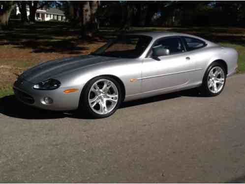 2003 Jaguar XK8