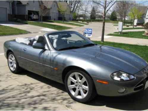 Jaguar XK8 (2003)