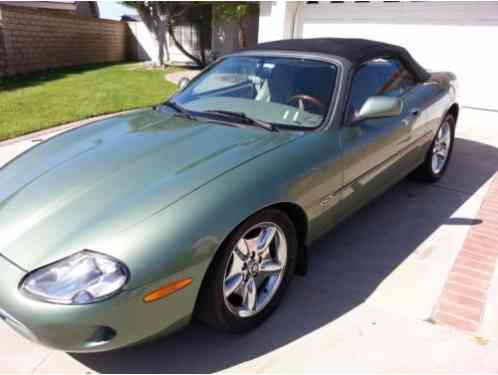 1999 Jaguar XK8