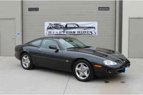 1998 Jaguar XK8