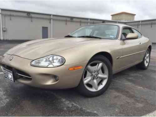 1998 Jaguar XK8