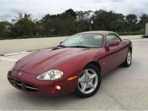 Jaguar XK8 Convertible (1998)