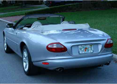 Jaguar XK8 CONVERTIBLE - FLORIDA - (2000)