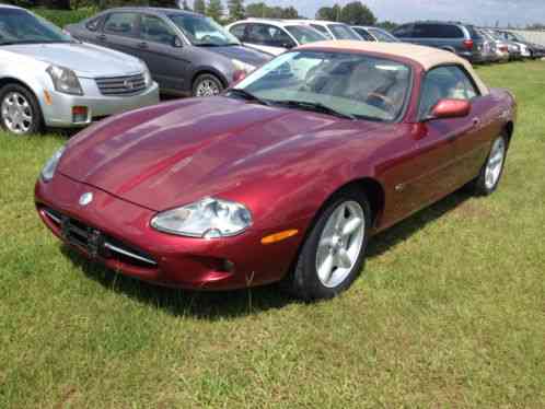 Jaguar XK8 XK8 (1997)