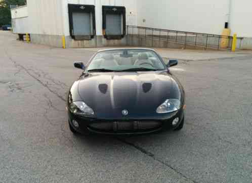 Jaguar XKR (2004)