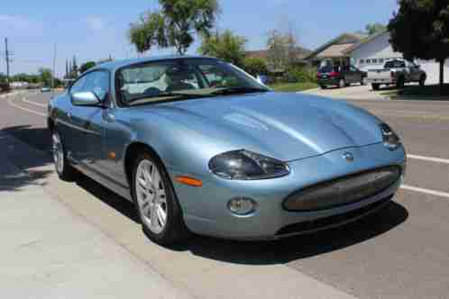 2005 Jaguar XKR