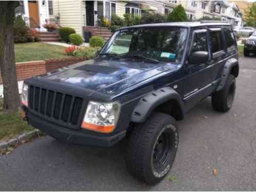 Jeep Cherokee Classic (2000)