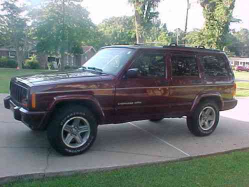 Jeep Cherokee (2001)