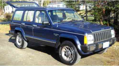 Jeep Cherokee Laredo (1987)