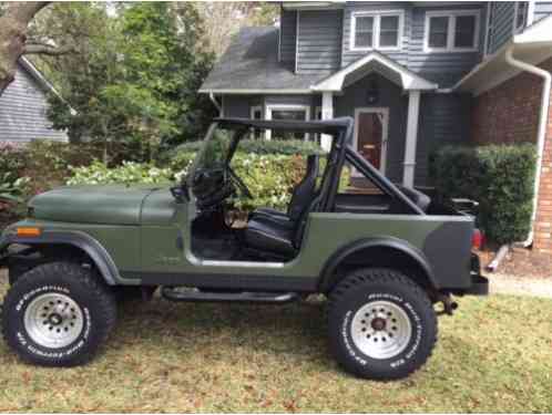 Jeep CJ (1983)