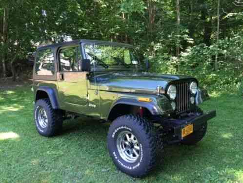 Jeep CJ (1983)