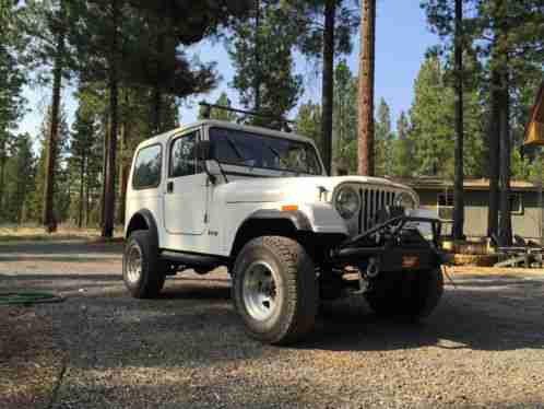 Jeep CJ CJ7 (1985)