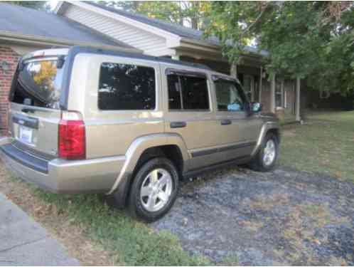 Jeep Commander 4x4 (2006)