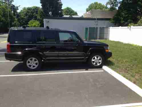 2007 Jeep Commander rocky mountain edition