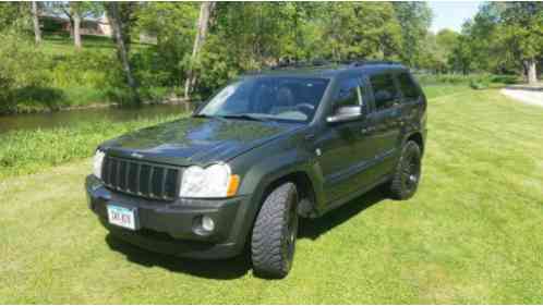 2007 Jeep Grand Cherokee Larado