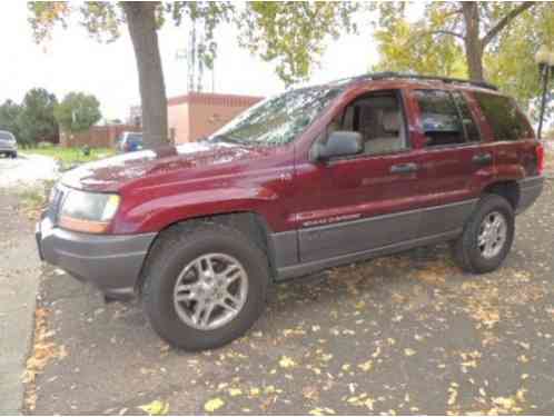 Jeep Grand Cherokee Laredo (2002)