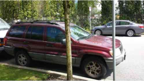 Jeep: Grand Cherokee Laredo