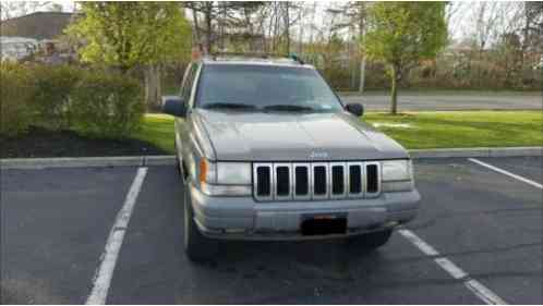 Jeep Grand Cherokee Laredo (1998)