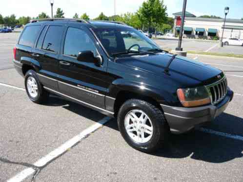 Jeep Grand Cherokee LAREDO 4X4 (2001)