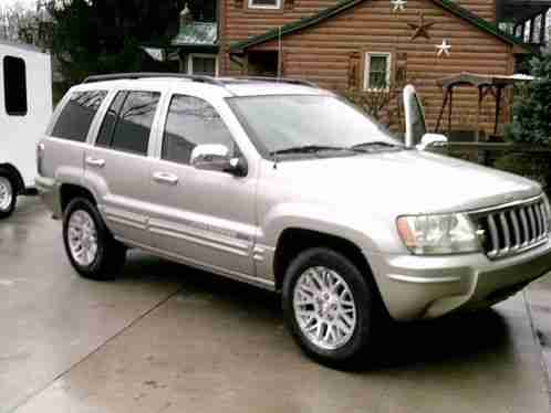 Jeep Grand Cherokee (2004)