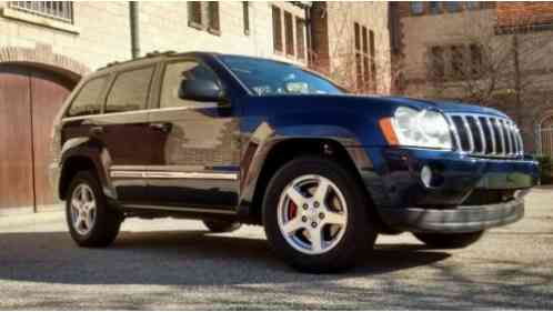 2005 Jeep Grand Cherokee Winter weather performance package!