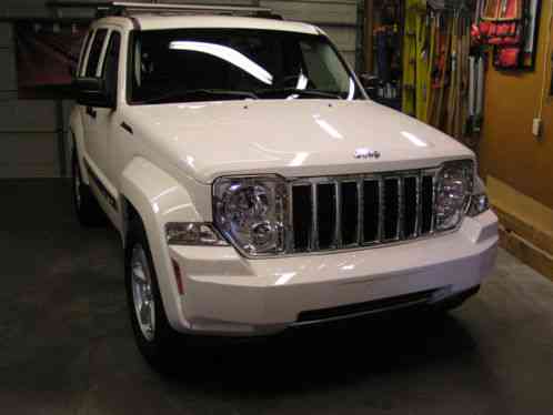 Jeep Liberty 4X4 LIMITED (2010)