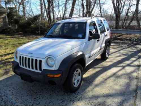 2004 Jeep Liberty Sport 4dr 4WD SUV SUV 4-Door Automatic 4-Speed