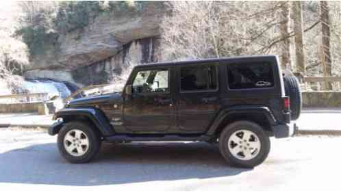 Jeep Wrangler SAHARA (2011)