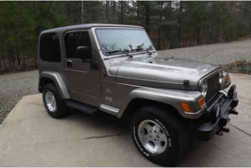 2003 Jeep Wrangler Sahara Edition