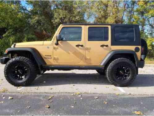 Jeep Wrangler UNLIMITED FREEDOM (2013)