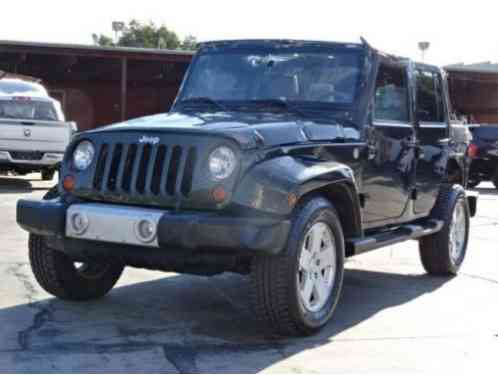 Jeep Wrangler Unlimited Sahara 4WD (2010)