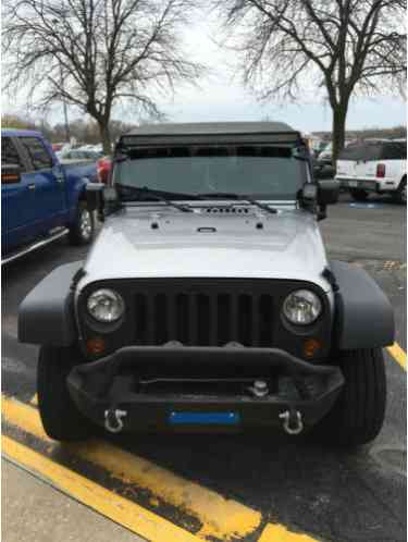 Jeep Wrangler Unlimited Sport (2015)