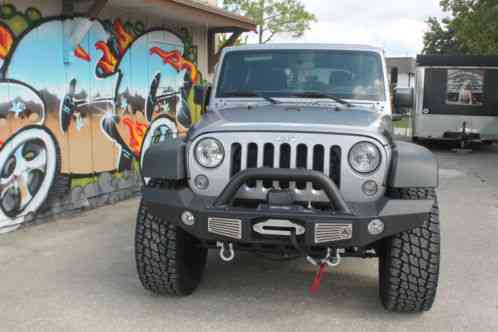 Jeep Wrangler (2015)