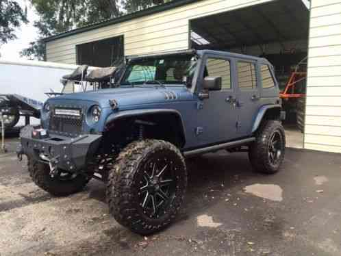 Jeep Wrangler (2015)