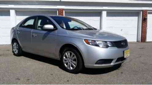 Kia Forte (2010)